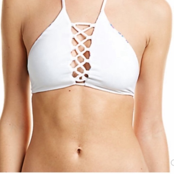 🆕💦 L*Space Nikki Reversible bathing suit top NWT - Picture 3 of 6